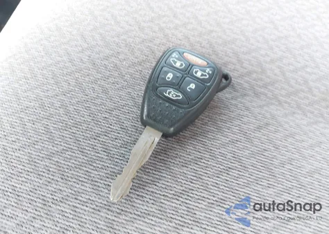 2007 Dodge Grand Caravan Sxt z USA, uszkodzony, nr VIN 2D8GP44LX7R125336